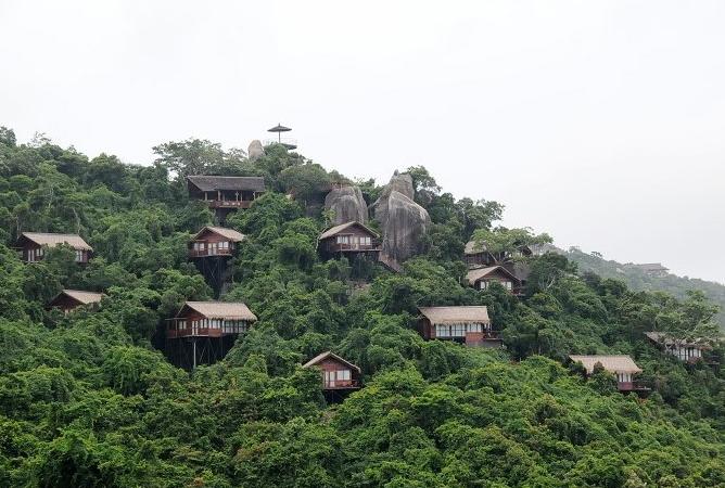 2013春节最佳旅游酒店推荐：三亚五星级酒店群欢迎你