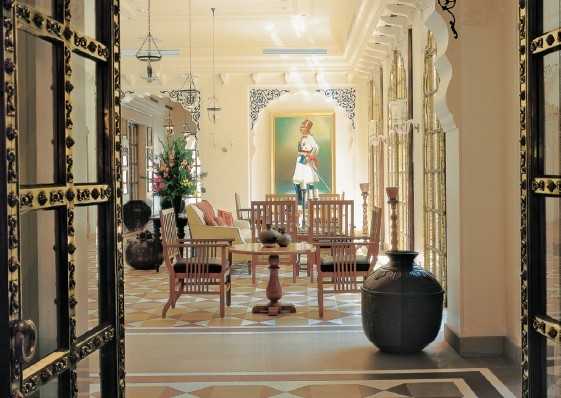 The Oberoi Rajvilas 花园会所设计